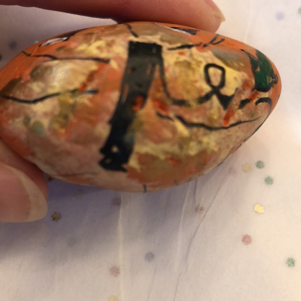 HAND PAINTED PUMPKIN ROCK - Picture 4 of 6